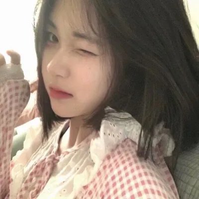 六楼后座